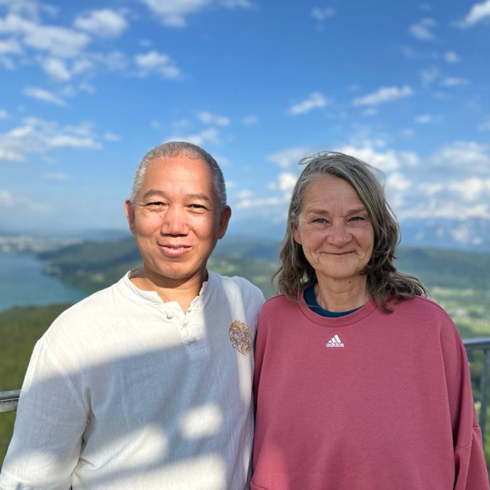 picture of Master Yuantong Liu and Britta Stalling in Austria beautiful scenery